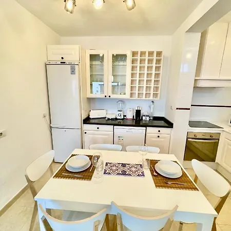 Luxury Sea Front Iv شقة بلايا هوندا