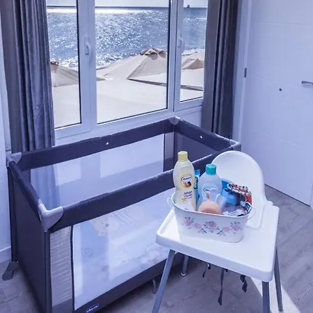 شقة Luxury Sea Front Iv