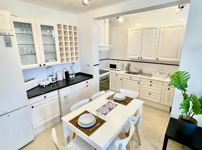 Luxury Sea Front Iv * Playa Honda (Lanzarote)