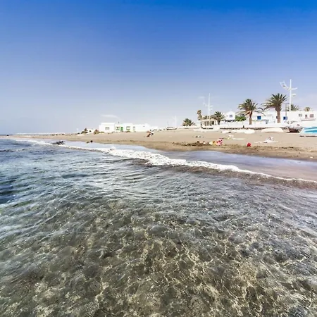 Luxury Sea Front Iv *