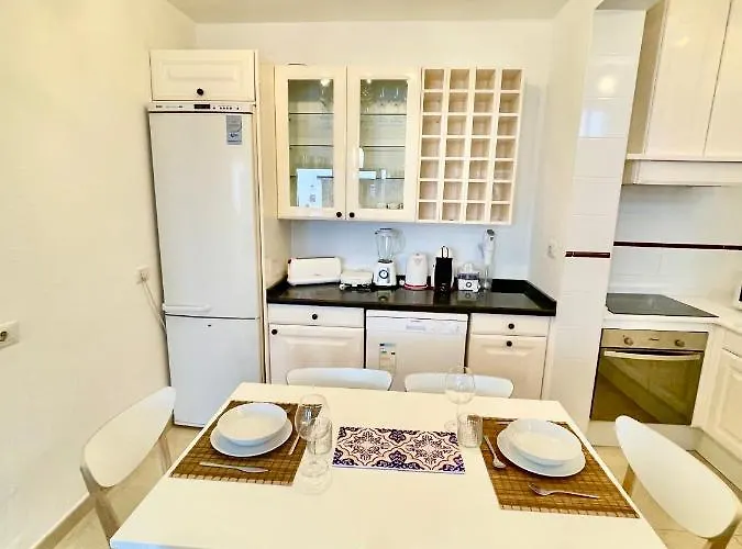 Luxury Sea Front Iv Appartamento Playa Honda (Lanzarote)