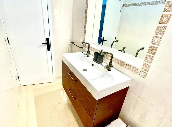 Luxury Sea Front Iv Appartamento Playa Honda (Lanzarote)